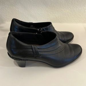 Rockport Cobb Hill Collextion bootie/ankle shoe